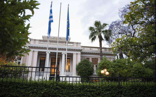 Διαβάστε στο «ΠΑΡΟΝ»: Ανανέωση με παλιά υλικά