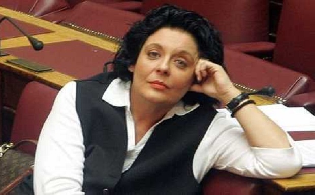 Ακόμη και τα δισέγγονα είναι… υποθηκευμένα!