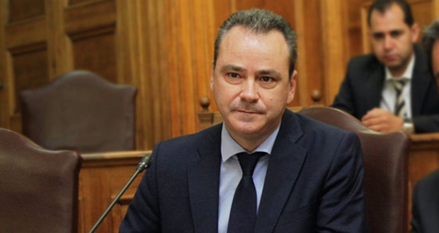 Πάει για δήμαρχος…