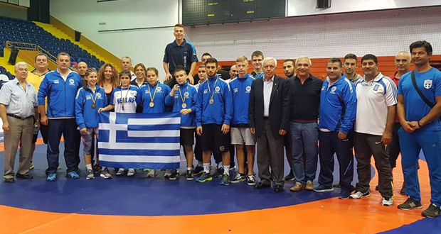 Συλλέκτες μεταλλίων οι Ελληνες παλαιστές!