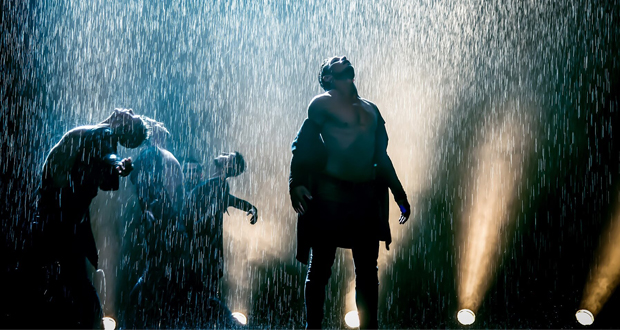 CHRISTMAS THEATER: DANCING IN THE RAIN