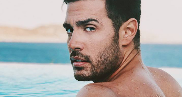 Κώστας Μαρτάκης: “Δεν Περίμενα” – Δείτε το music video