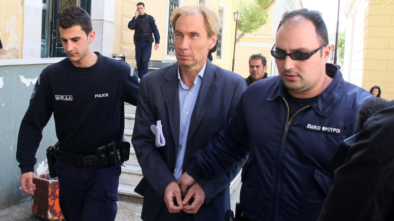 Ποιος φυγάδευσε τον Όσβαλντ;