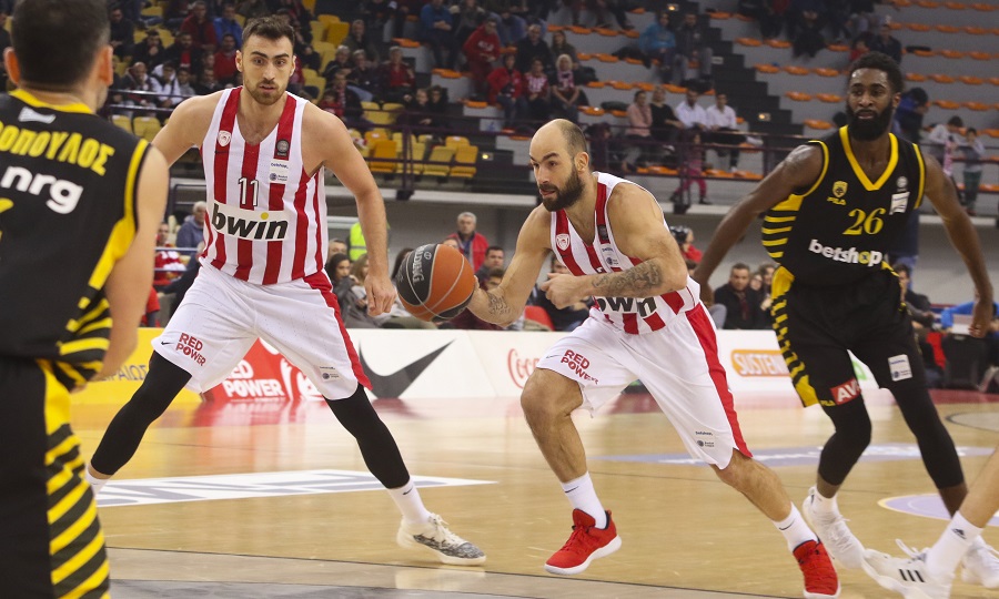 Ο Ολυμπιακός… διέλυσε (101-75) την ΑΕΚ στο ΣΕΦ