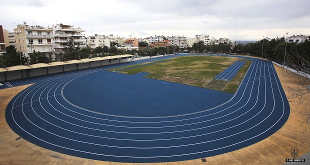 Άνοιξε το ανακαινισμένο στάδιο στίβου της Γλυφάδας