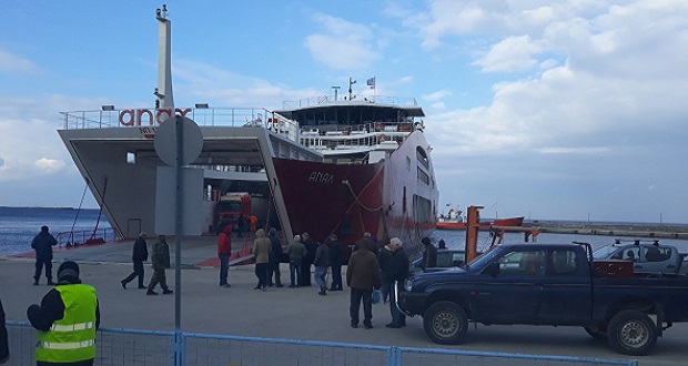 Ανακοίνωση δημάρχου Σαμοθράκης, Θ. Βίτσα, με ευχαριστίες σε όσους βοήθησαν στην προσωρινή λύση για την ακτοπλοϊκή σύνδεση του νησιού