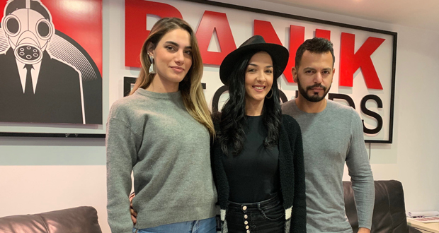 OTHERVIEW: Πάρε μέρος στο διαγωνισμό και γίνε και εσύ τραγουδίστρια