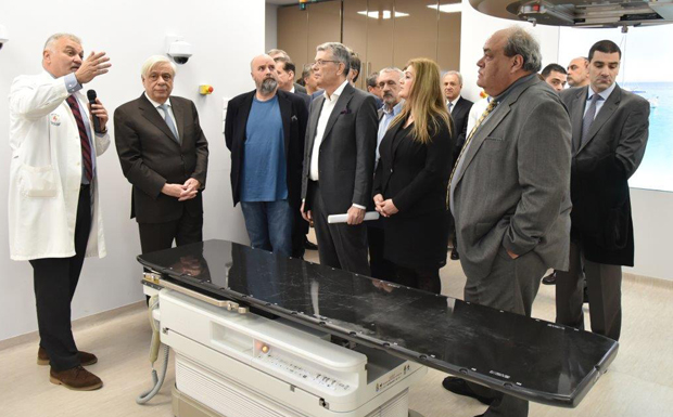 Εγκαινιάστηκαν δύο νέοι γραμμικοί επιταχυντές στο Τμήμα Ακτινοθεραπείας του «Αττικόν» – Δωρεά του Ιδρύματος Σταύρος Νιάρχος
