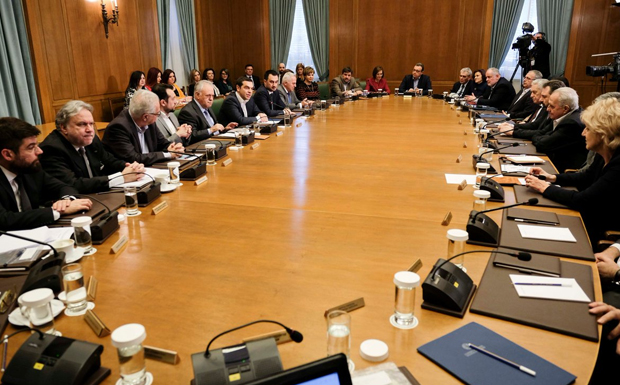 Αλ. Τσίπρας προς υπουργούς: Μην παρασύρεστε σε διαμάχες