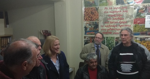 Ρένα Δούρου: Η Περιφέρεια Αττικής με τους παραγωγούς Λαϊκών Αγορών έχουμε καταφέρει πολλά που γίνονται για πρώτη φορά για τους συμπολίτες μας που έχουν ανάγκη