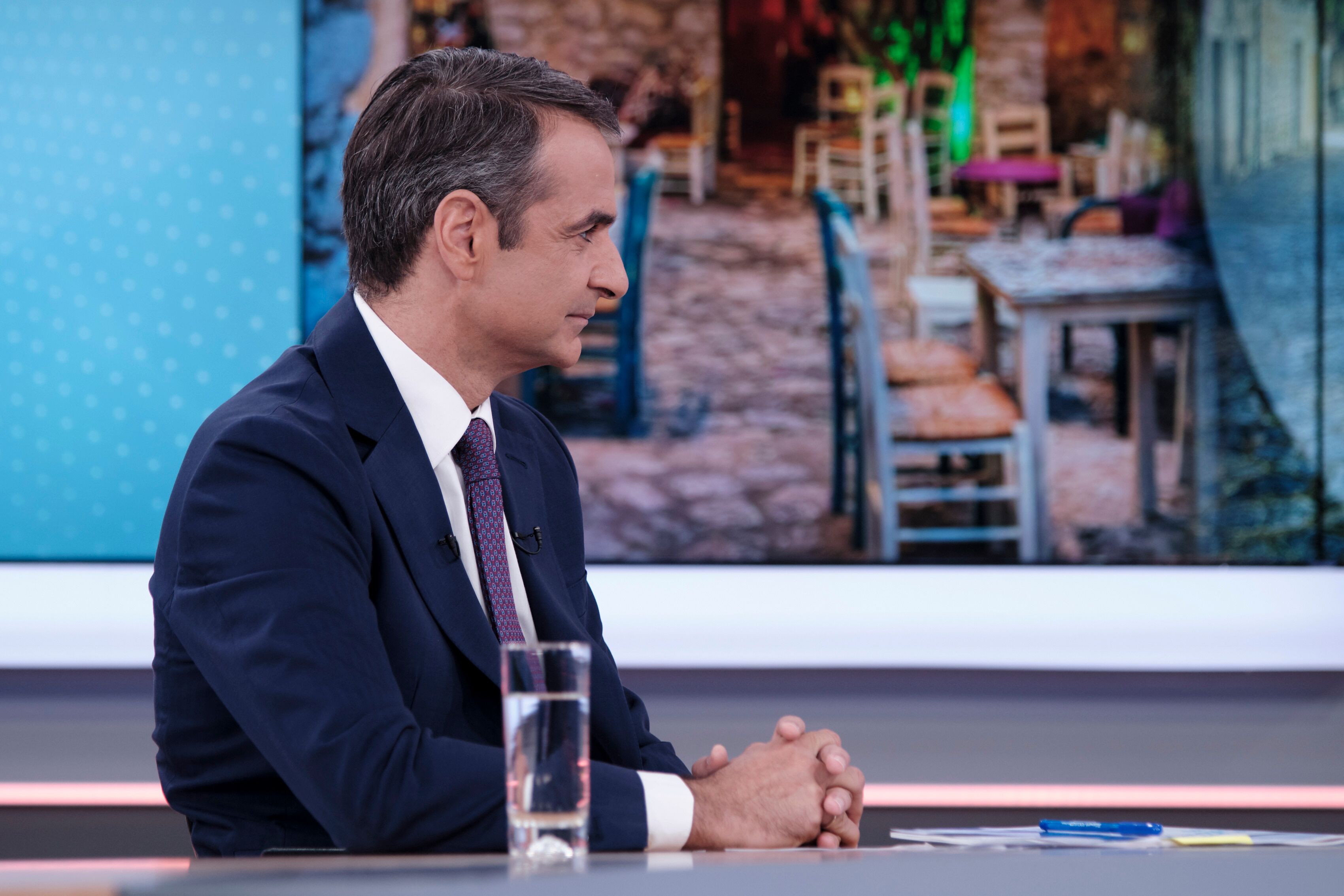 Μητσοτάκης: Οδοστρωτήρας στα εμπόδια για επενδύσεις, όχι στα κοινωνικά δικαιώματα (βίντεο)