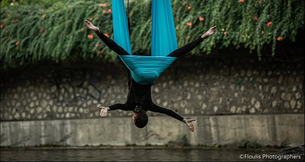 Και aerial dance στην κεντρική γέφυρα των Τρικάλων!