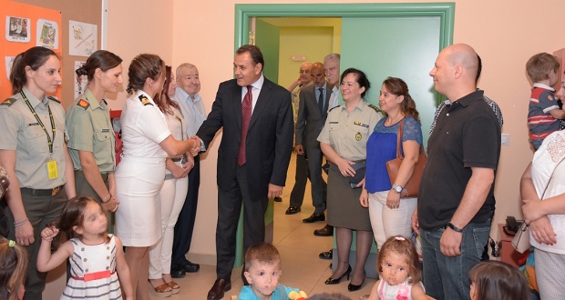 Παρουσία ΥΕΘΑ Νικόλαου Παναγιωτόπουλου στον αγιασμό του βρεφονηπιακού σταθμού στο ΥΠΕΘΑ