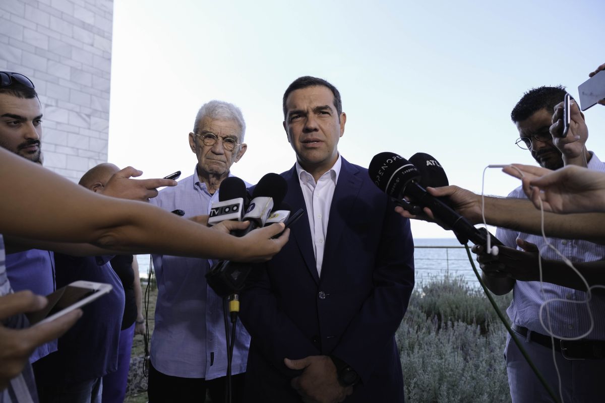Αλ. Τσίπρας: Επιστρέψαμε στην κανονικότητα της διαπλοκής και των αποζημιώσεων σε εργολάβους