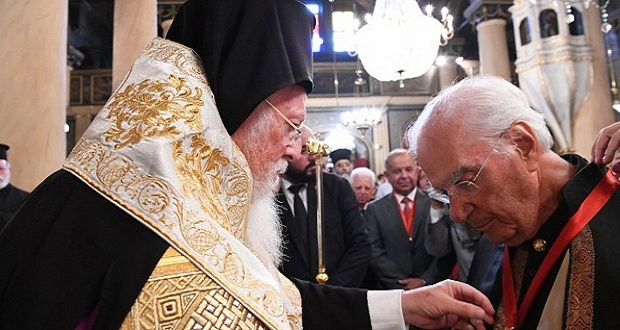 Τίμησε τον Χρ. Γιανναρά ο Οικουμενικός Πατριάρχης