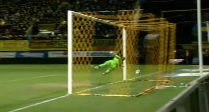 Ο “θεός” ΑΡΗΣ σκόρπισε τον ΠΑΟΚ με 4-2 και σταμάτησε το αήττητο (video)