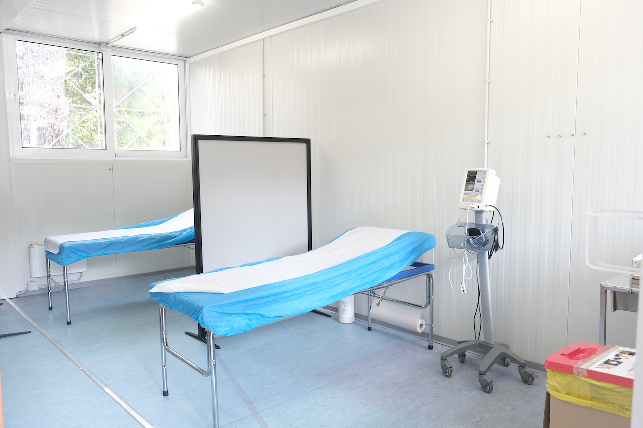 Isolation boxes – ειδικά χωροθετημένα σημεία διαλογής/υποδοχής στο ΓΝΑ «Γεννηματάς»