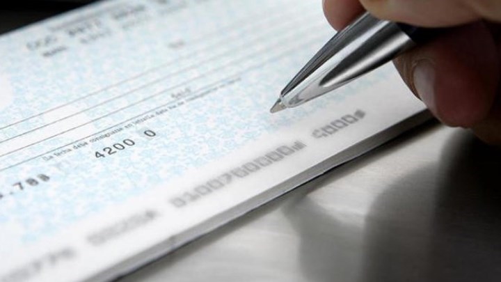 Covid-19: Αναστέλλεται για 75 ημέρες η εξόφληση των επιταγών