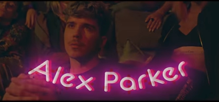 ALEX PARKER: SNEAKERS & WEED – Μόλις κυκλοφόρησε! (video)