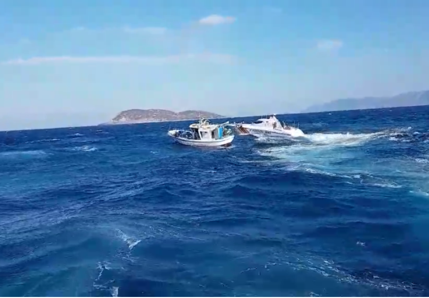 Προβοκατόρικα δημοσιεύματα, ΜΚΟ και θαλάσσια σύνορα – Αποκαλυπτικό άρθρο του Δ. Διακομιχάλη