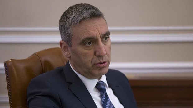 Το ποίημά του είπε ο τούρκος πρέσβης