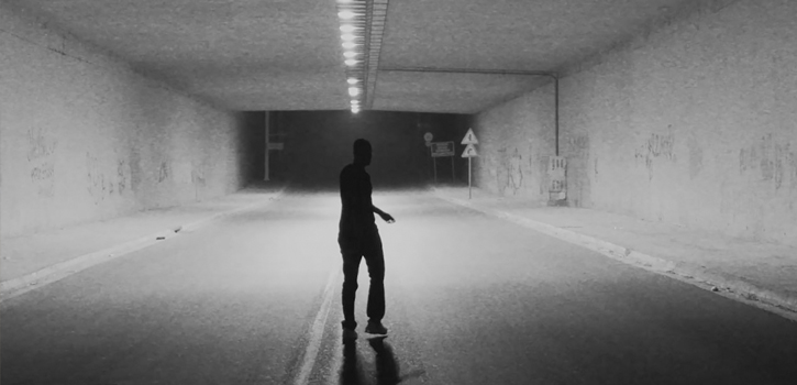 ΟΛΟ ΤΟ ΣΠΙΤΙ ΜΙΑ ΣΚΗΝΗ – Πατήστε ENTER στο ONASSIS.ORG και δείτε τη νέα σειρά από πρωτότυπα έργα φτιαγμένα από το σπίτι σε 120 ώρες