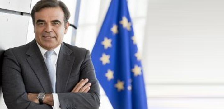 Μ. Σχοινάς: “Η Ευρώπη είναι φάρος σε ένα κόσμο ολοένα και πιο σκοτεινό”