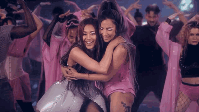 Lady Gaga & Ariana Grande: “Rain On Me” – “Επικό” music video!