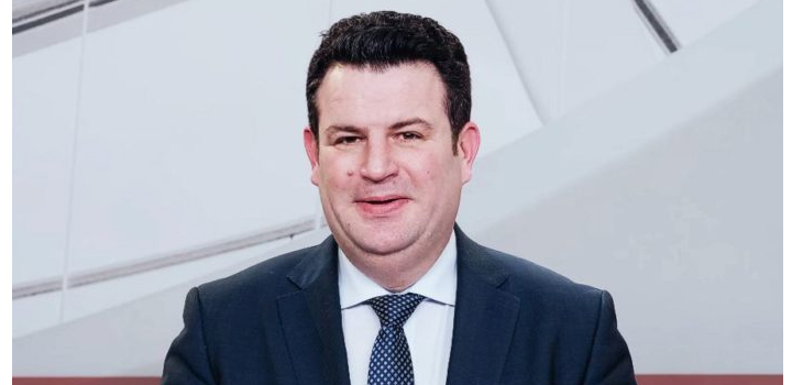Χουμπέρτους Χάιλ: Η προστασία της εργασίας είναι ακριβή, αλλά η ανεργία είναι ακριβότερη