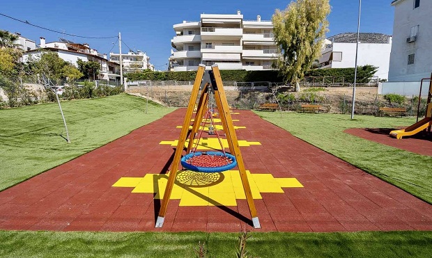 Άλλη μια μικρή παραμυθούπολη λειτουργεί στη Γλυφάδα!