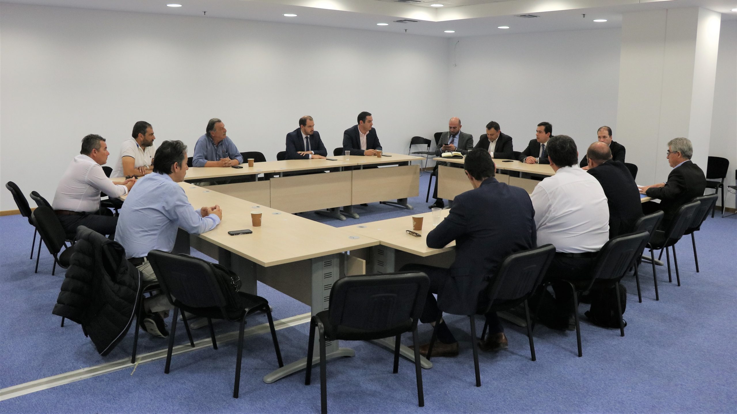 Συνάντηση Νότη Μηταράκη με εκπροσώπους Δήμου Μεγαρέων για χωροθέτηση κλειστής ελεγχόμενης δομής