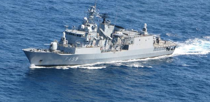 Η φρεγάτα ΣΠΕΤΣΑΙ έχει γίνει σκιά των Τουρκικών πλοίων… Αλλά η Ευρώπη “ναυαγεί” στ΄ ανοιχτά της Λιβύης!