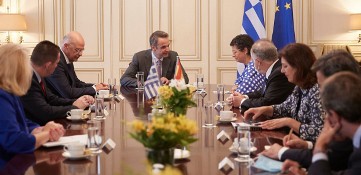 Η παραβατική συμπεριφορά της Τουρκίας στη συνάντηση του πρωθυπουργού με την ΥΠΕΞ της Ισπανίας