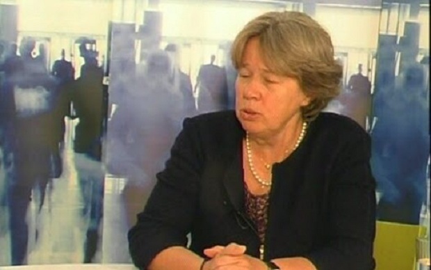 Α. ΛΙΝΟΥ: Εκείνο που πρέπει να προσέξουμε αυτή τη στιγμή είναι να μην επαναπαυτούμε με το εμβόλιο