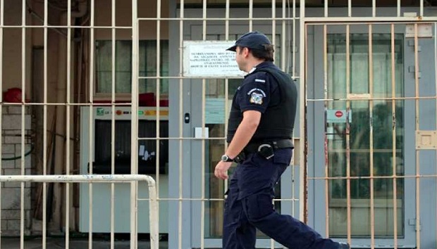 Στον δρόμο 232 σωφρονιστικοί υπάλληλοι – Του Σπ. Καρακίτσου