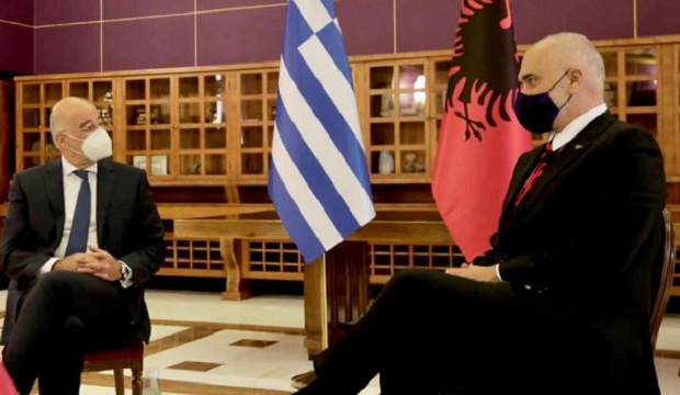 Χαμόγελα Ράμα για ανταλλάγματα…