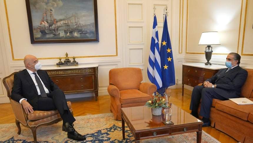 Με τον Πρέσβη του Κατάρ συναντήθηκε ο Ν. Δένδιας
