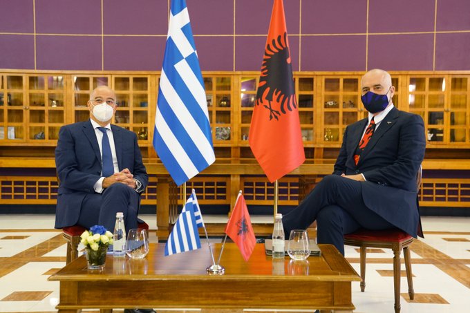 Επικοινωνία Δένδια – Ράμα για τις πρόσφατες περιφερειακές εξελίξεις