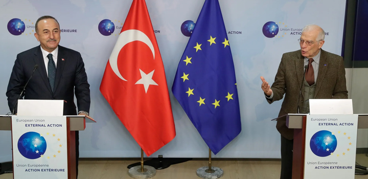 Οι διερευνητικές και η Πενταμερής για το Κυπριακό: Σχέδιο Γερμανών και Βρετανών για διάσωση της Τουρκίας