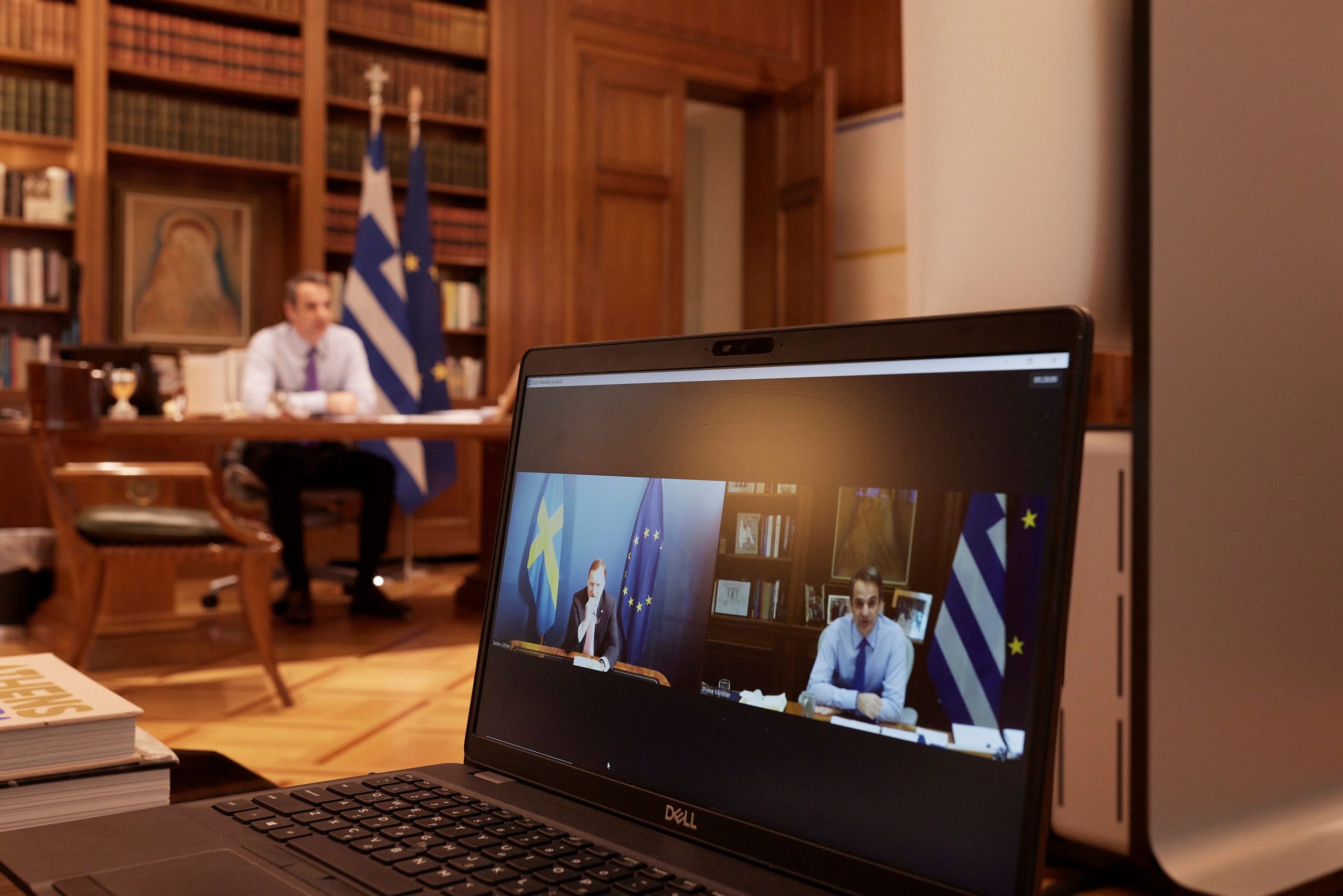 Τηλεδιάσκεψη του Κυρ. Μητσοτάκη με τον πρωθυπουργό της Σουηδίας