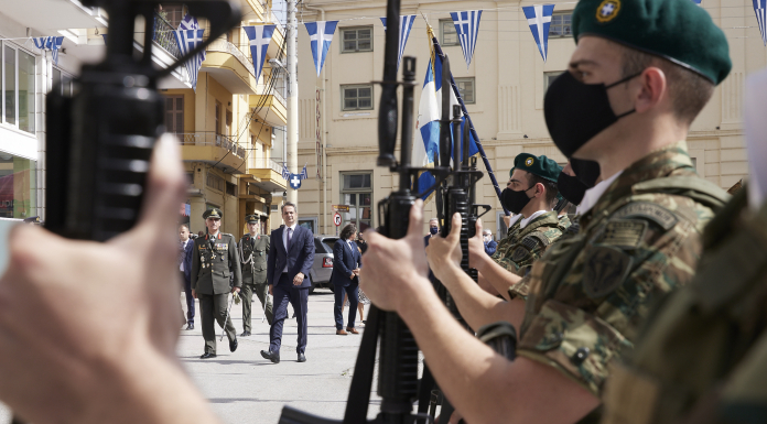 Κυριάκος Μητσοτάκης από τη Δράμα: Να εμβολιαστείτε όλοι
