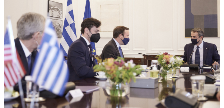 Ανατολική Μεσόγειος, Μέση Ανατολή και Αφγανιστάν στο επίκεντρο της συνάντησης του Κυρ. Μητσοτάκη με τους Αμερικάνους Γερουσιαστές Κρ. Μέρφι και Τζ. Όσοφ