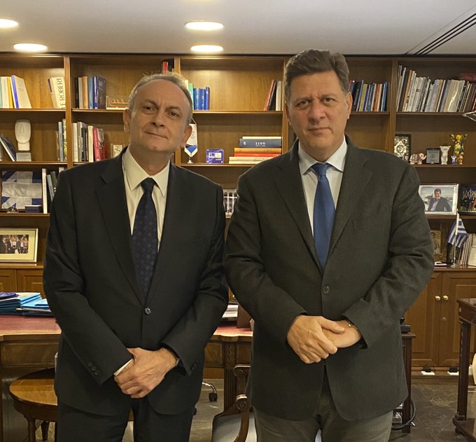 Η ελληνοβουλγαρική συνεργασία στο πλαίσιο της ΕΕ και οι εξελίξεις στα Δ. Βαλκάνια στη συνάντηση Μ. Βαρβιτσιώτη με τον Βούλγαρο πρέσβη