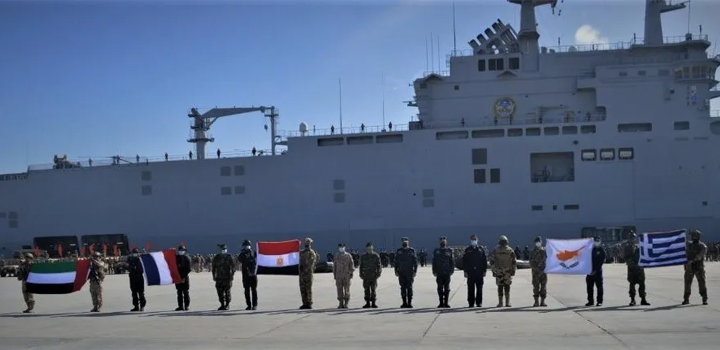 Στην Αθήνα οι υπουργοί, στη «Μέδουσα 11» τα όπλα: Ελλάδα, Γαλλία, Κύπρος, Αίγυπτος, ΗΑΕ καταργούν το παράνομο μνημόνιο
