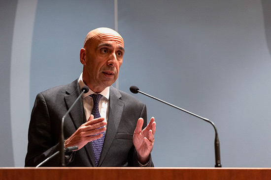 Γ. Μπρατάκος: Θεμιτή εξισορροπητική παρέμβαση η θέσπιση πλαφόν στην τιμαριθμική προσαρμογή των επαγγελματικών μισθωμάτων