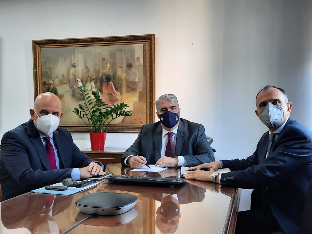 Σίμος Κεδίκογλου: Η Τράπεζα Πειραιώς συνδράμει από την πρώτη στιγμή της καταστροφικής πυρκαγιάς στη Βόρεια Εύβοια