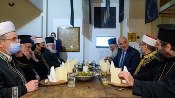 Δείπνο Ν. Δένδια με τους Μητροπολίτες και τους Τοποτηρητές Μουφτήδες της Θράκης