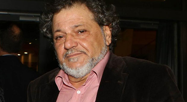 Γιώργος Παρτσαλάκης: Το θέατρο δεν κινδυνεύει από τίποτα…