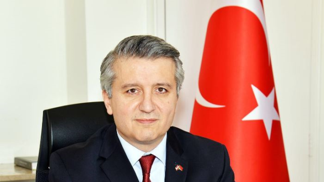 Ποιος ο ρόλος της κυρίας;