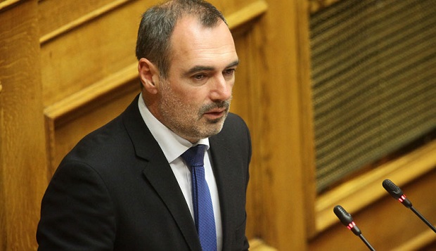 Τα πάει καλά…